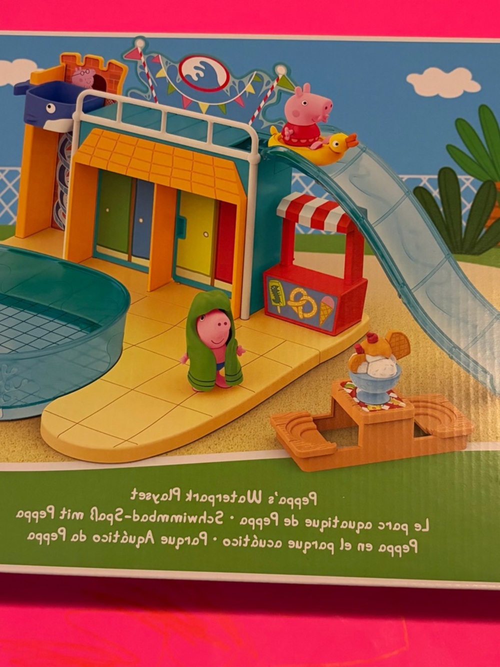 Peppa Pig Playset with Blue Slide and‎ Yellow Poolside